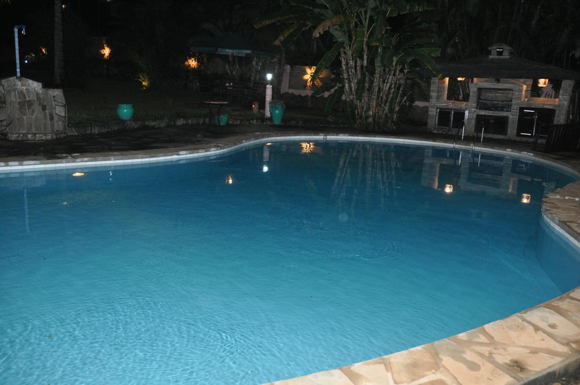 Amani Paradise - Luxury Villas Diani Beach Exterior photo